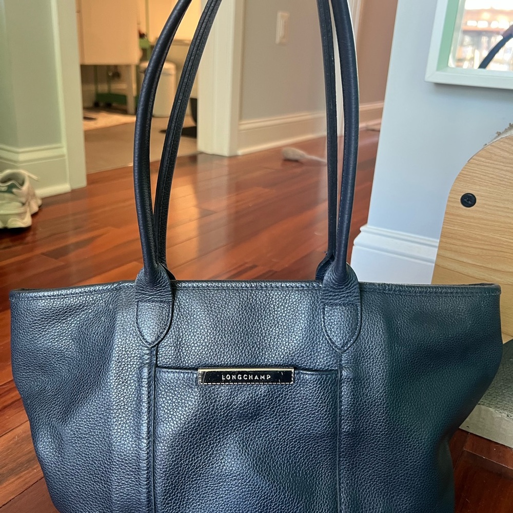 Longchamp Pebbled Leather Tote in Navy Blue - Le Foulonné